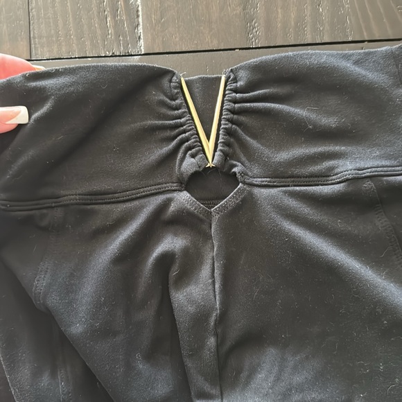 Bombshell sportswear victory leggings size S. - Picture 4 of 8